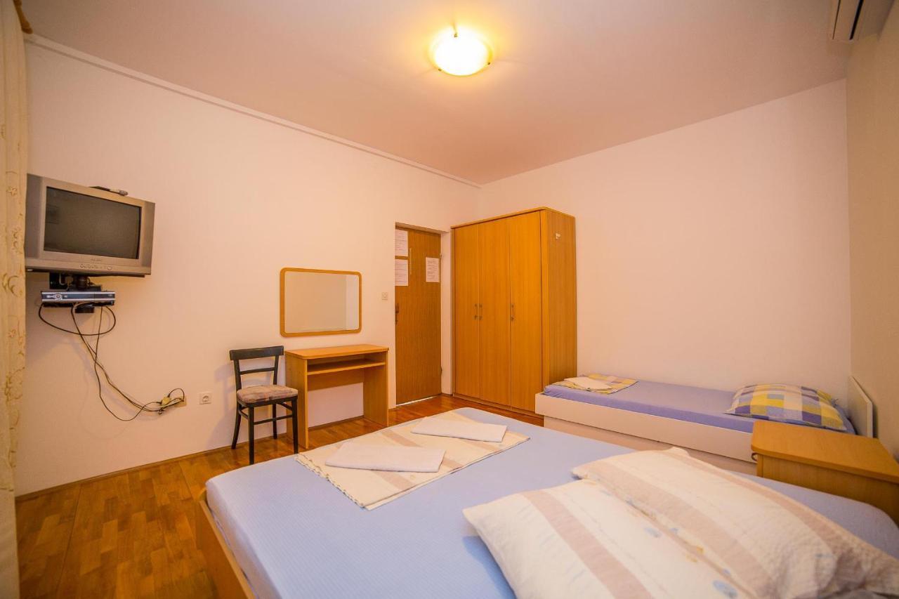 Apartments Emil Локва Рогозница Екстериор снимка