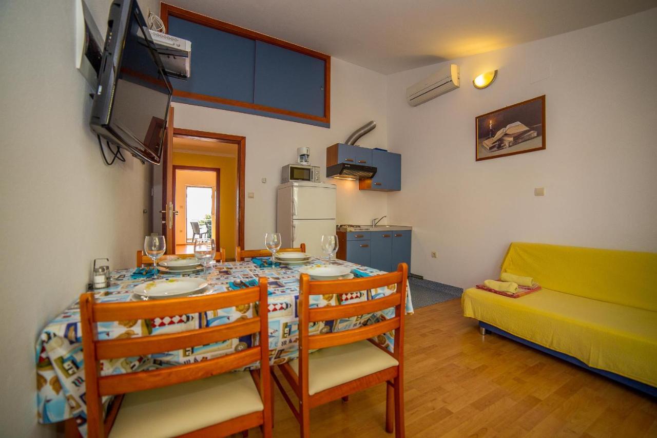 Apartments Emil Локва Рогозница Екстериор снимка