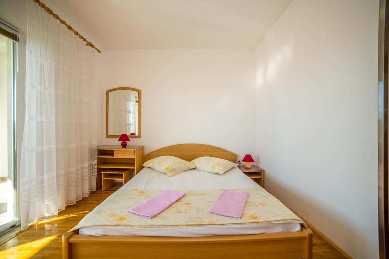 Apartments Emil Локва Рогозница Екстериор снимка